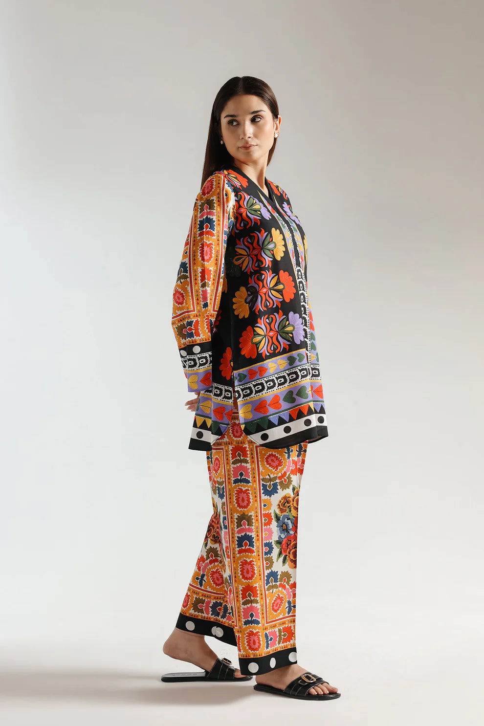 Beautiful 2PC Printed Shirt And Trouser